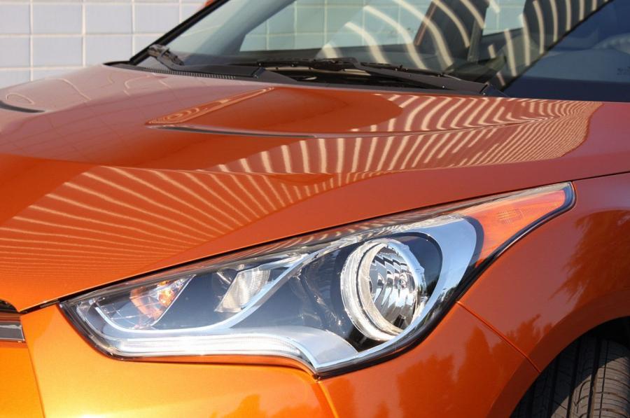  Hyundai Veloster 2011 года  (фото 62 из 184)